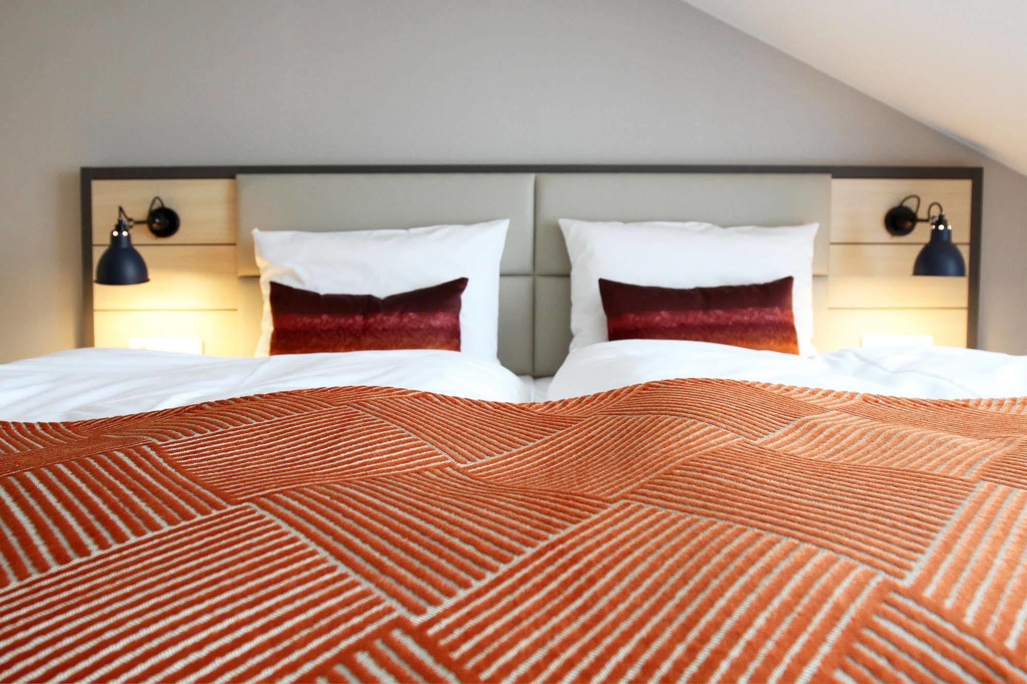 Hafenhotel Meereszeiten ไฮลิเกนฮาเฟิน ภายนอก รูปภาพ